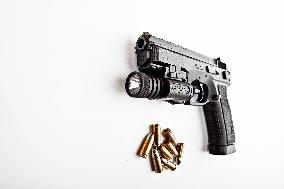CZ 75 SP-01 SHADOW, Standard, duty, defence pistol,cal. 9 mm Luger; 9x21; 9x19, tactical light, ammunition, Ceska zbrojovka, CZUB, weapons, firearms, factory, manufacturer, rifles, military, cartridge