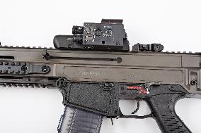 assault rifle, automatic weapon, type CZ 805 BREN A2, laser aiming device EOLAD-2, Ceska zbrojovka, CZUB, weapons, firearms, factory, manufacturer, rifles, military
