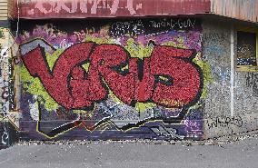 Ostrava, graffiti, street art, coronavirus, VIRUS