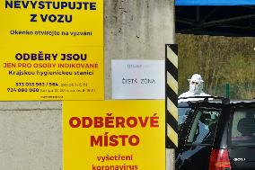 drive-through covid-19 testing station, Domazlice Hospital