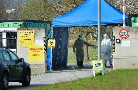 drive-through covid-19 testing station, Domazlice Hospital