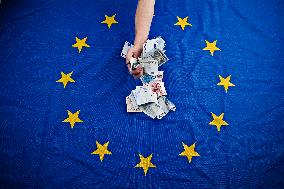 European Union, EU, money, bank notes, currency, EUR, euro, flag, hand, banknotes