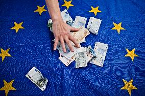 European Union, EU, money, bank notes, currency, EUR, euro, flag, hand, banknotes