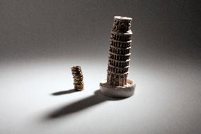 euro, EUR, coin, coins, money, cash, currency, Leaning Tower of Pisa, Italy