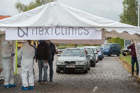 sampling site for testing self-paying commuters for coronavirus at the Dolni Dvoriste-Wullowitz Czech-Austrian border crossing