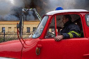 Fire Hauk company, Police nad Metuji, firefighters