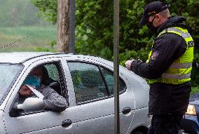 Czech police border control, crossing Hrensko-Schmilka launched into operation