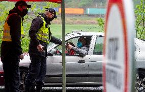 Czech police border control, crossing Hrensko-Schmilka launched into operation