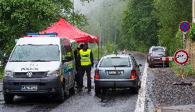 Czech police border control, crossing Hrensko-Schmilka launched into operation