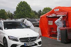 Coronavirus tests for miners at the hospital in Rybnik