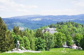 Path of Life by sculptor Jan Simek at South Slope, Priessnitz spa hotel, Priessnitz Spa Resort in Jesenik