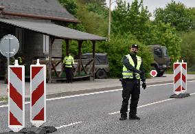 Border control Strelna - Lysa pod Makytou, Slovakia, Czech Republic