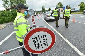 Dolni Dvoriste-Wullowitzborder crossing between Austria and the Czech Republic