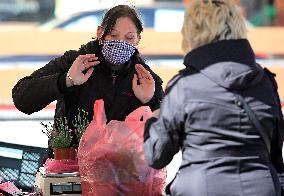 Farmer, market, people, face mask, Jihlava, Czech Republic