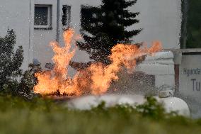 tens of people evacuated over LPG fire in Cesky Tesin, flames