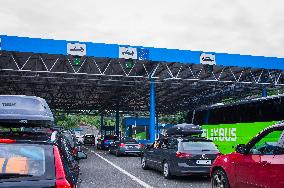 Gruskovje/Macelj  border crossing - Slovenia - Croatia, SLO-HR