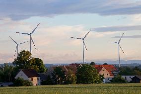 Illustration; wind turbine; renewable energy