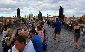 Dinner at 500 metre long table, Charles Bridge, Prague, citizens, Vltava River
