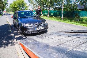 Road Assistance, car towing service, Saab