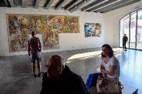 Exhibition Elusive Fusion, Painting of Alfons Mucha, Pasta Oner, Museum Kampa