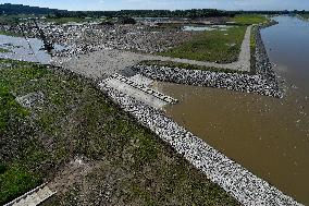 Raciborz dam, Odra river