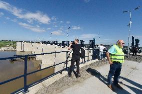 Raciborz dam, Odra river