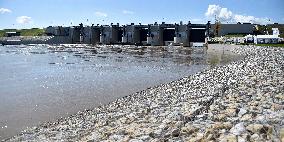Raciborz dam, Odra river