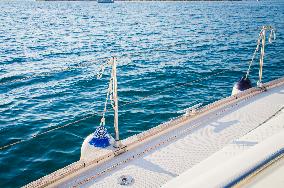 sailing yacht, cruising, cruiser, sea, fender, cleat