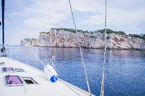 Telascica Nature Park, sailing yacht, cruising, cruiser, sea, fender