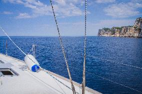 Telascica Nature Park, sailing yacht, cruising, cruiser, sea, fender