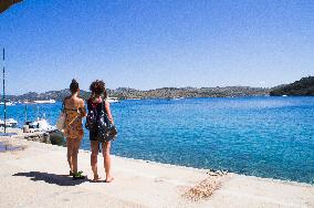 Telascica Nature Park, sailing yacht, bay, anchorage, tourists