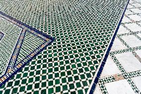 decorated floor in el Bahia palace