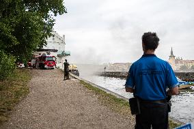 fire in Museum Kampa