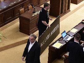 banner saying All Lives Matter in the Chamber of Deputies, Lubomir Volny, Miroslav Kalousek