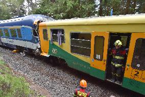 Train collision, Pernink