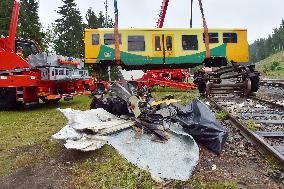 train wreck, wreckage, train collision, Pernink