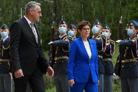 Lubomir Metnar, Annegret Kramp-Karrenbauer