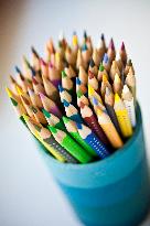 school supplies, crayons, crayon, color, colour, colors, colours, draw, drawing