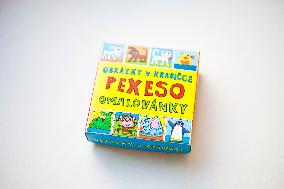 Pexeso, concentration card game