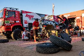 rally Dakar, Martin Prokop in bivouac