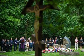 Roma Holocaust victims commemorated in Lety