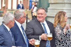 MIKE POMPEO, STEPHEN B. KING, VACLAV BERKA, Pilsen, Pilsner Plzensky Prazdroj brewery