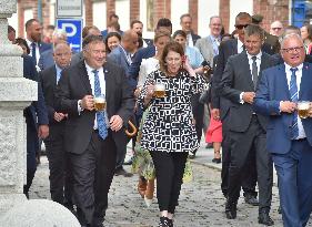 MIKE POMPEO,  SUSAN POMPEO, TOMAS PETRICEK, beer, Pilsen, Pilsner Plzensky Prazdroj brewery