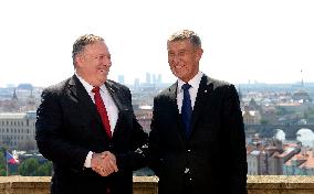 MIKE POMPEO, ANDREJ BABIS