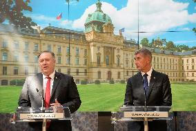 MIKE POMPEO, ANDREJ BABIS