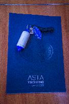 ASTA YACHTING Charter, sailing yacht, cruising, documents, fender pendant for keys