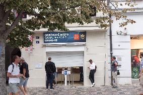 sampling point for testing on SARS-CoV-2 on the Wenceslas Square in Prague