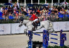 Ondrej Zvara and horse Cento Lano