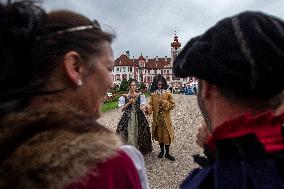 Castle Bonfire Night at Mnichovo Hradiste chateau