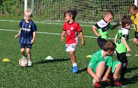 Children, boy, boys, soccer, football, training session, ball